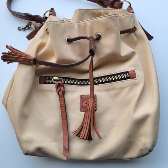 Dooney & Bourke Florentine Large Logan Cream Drawstring Shoulder Bag - Picture 3 of 15